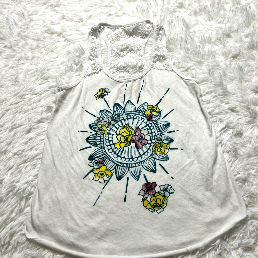 🍀Hollister Tank Top with Lace back Size S